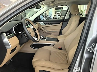 JAGUAR F-PACE  2023 YEAR P250 HSE 2023