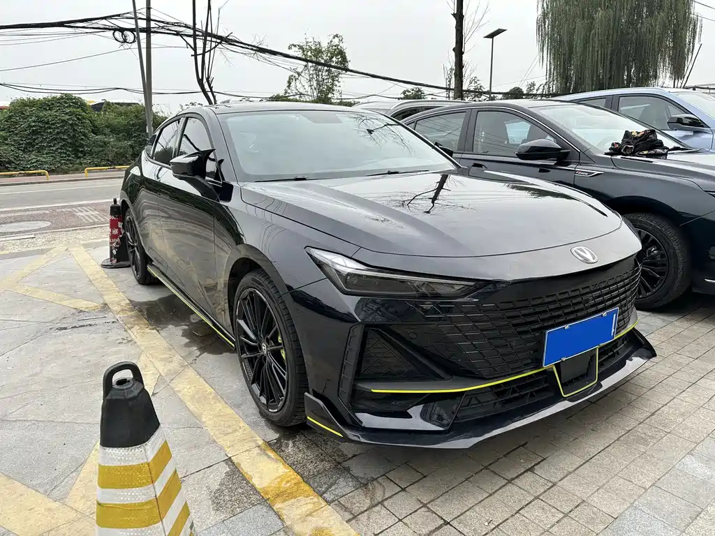 CHANGAN UNI-V 2022
