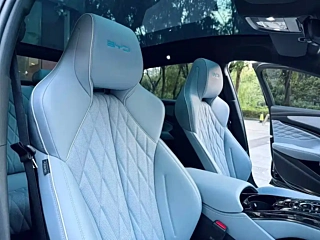BYD SEAL  2022 YEAR 550KM STANDARD RANGE  EDITION PREMIUM 2022