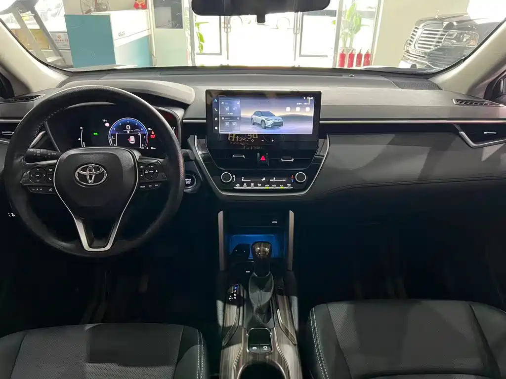 TOYOTA FRONTLANDER 2024