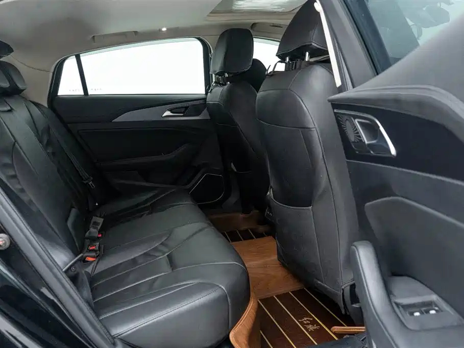 HONGQI H5 2022