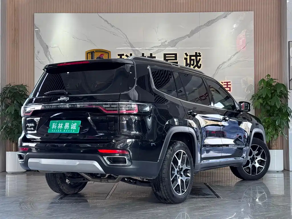 JEEP BIG 指挥官 2022