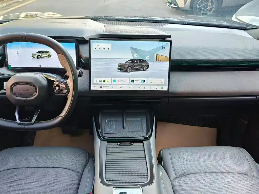 LYNK&CO 08 NEW ENERGY 2024