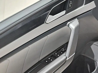 VOLKSWAGEN TAYRON  2025 YEAR  YEAR 300TSI 2025