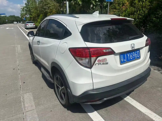HONDA VEZEL  2020 YEAR 1.5L CVT PIONEER EDITION 2020
