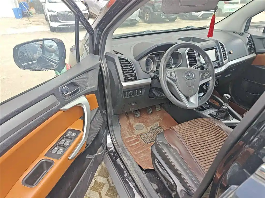 JAC REFINE S3 2014