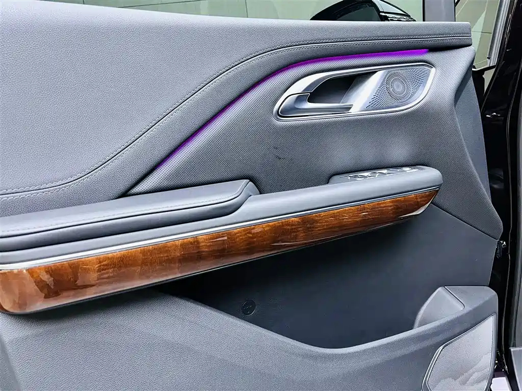 HONGQI HQ9 2023