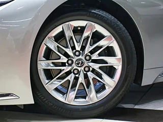 LEXUS LS 2021 YEAR 500H DELUXE EDITION 2021