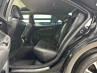 TOYOTA CROWN  2018 YEAR 2.0T FASHION EDITION 2018