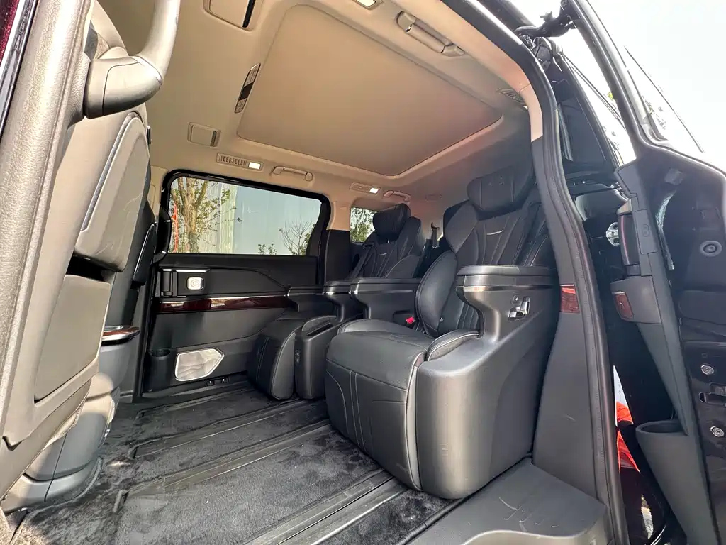 HONGQI HQ9 2023