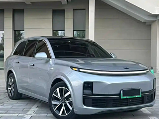 LI AUTO L8  2023 YEAR PRO 2023