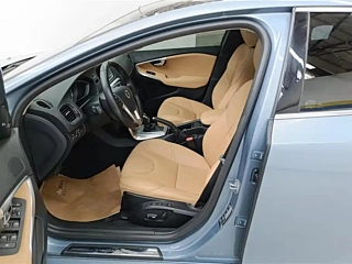 VOLVO V40  2019 YEAR T3  ELEGANT EDITION 2019