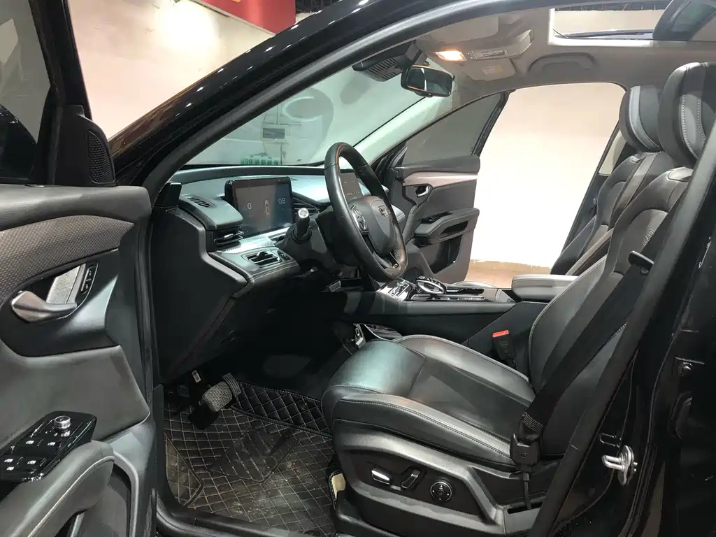 QOROS 7 2020