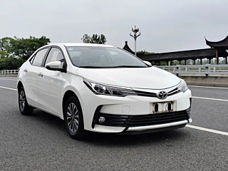 TOYOTA COROLLA 2018