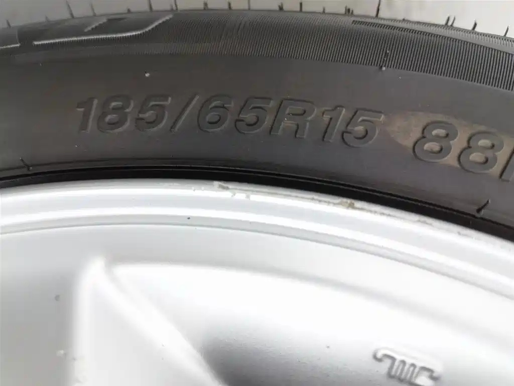 HYUNDAI CELESTA 2012