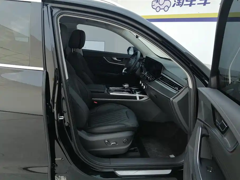 HONGQI HS5 2024