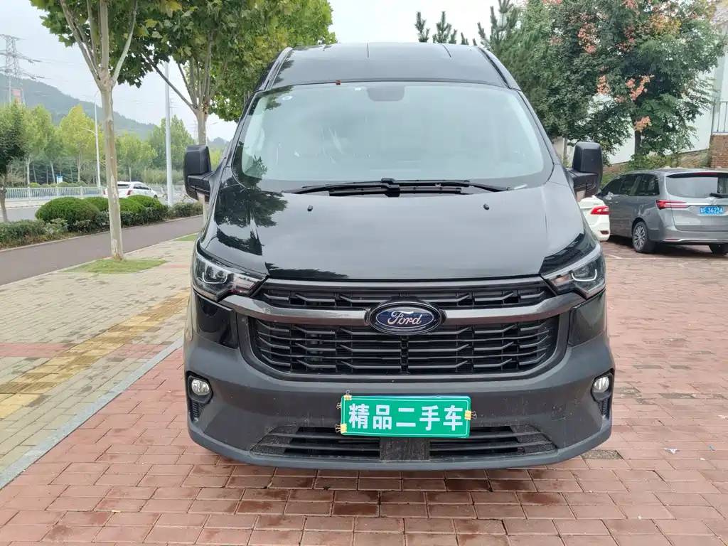 FORD TRANSIT 2023