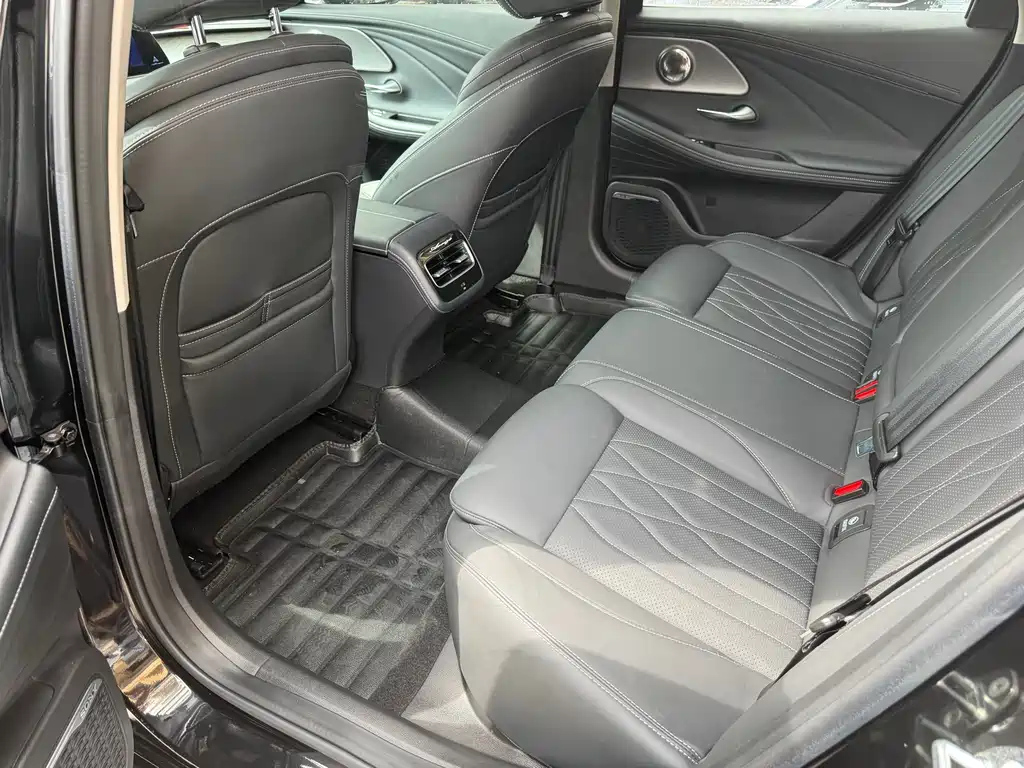 CHERY ARRIZO 8 2024