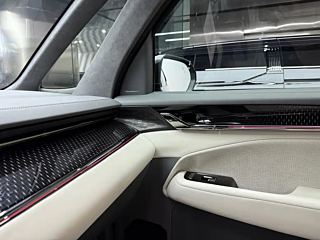 ZEEKR 009 2024 YEAR SEATS EDITION 108KWH 2024