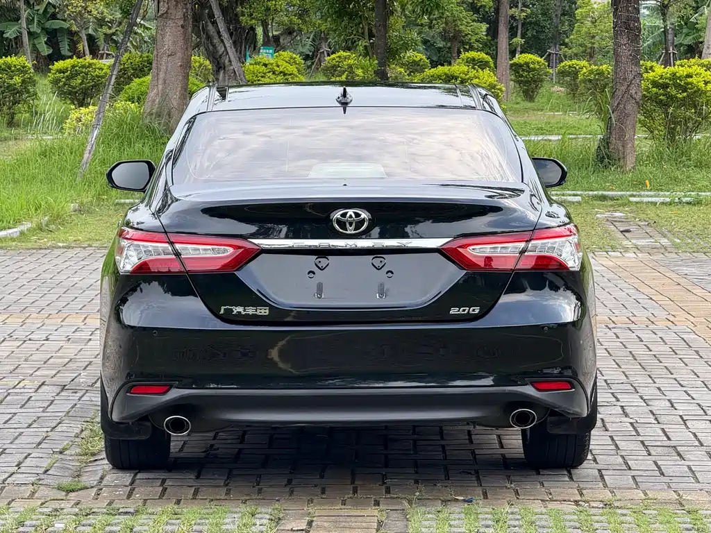 TOYOTA CAMRY 2021