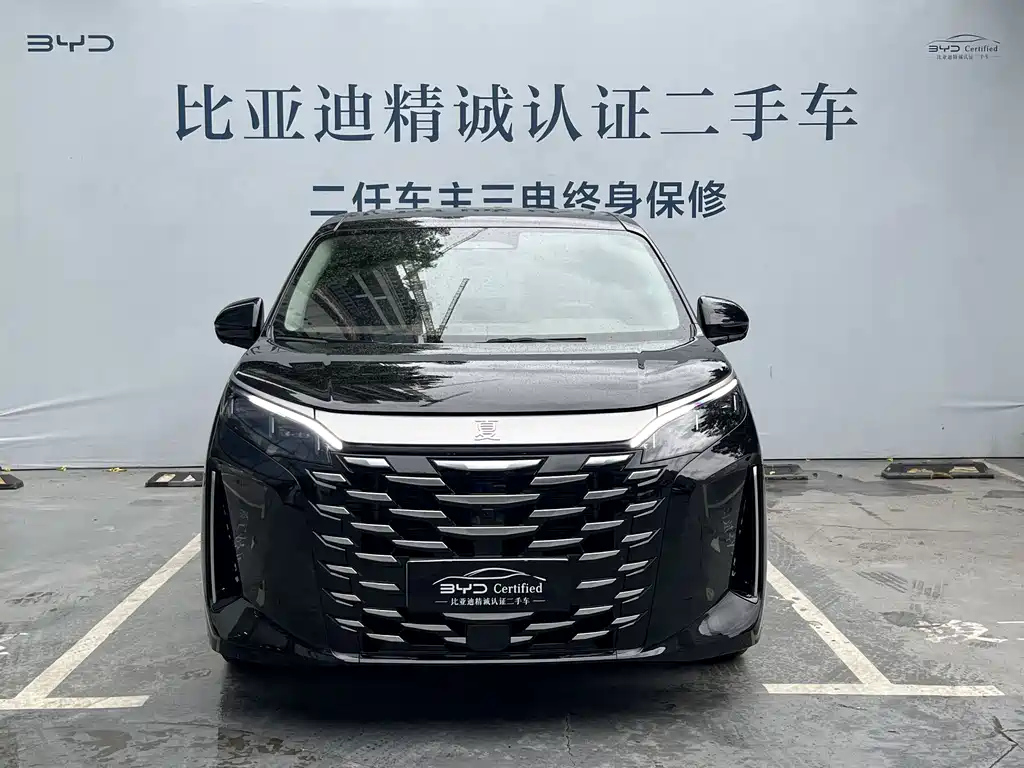 BYD XIA 2025