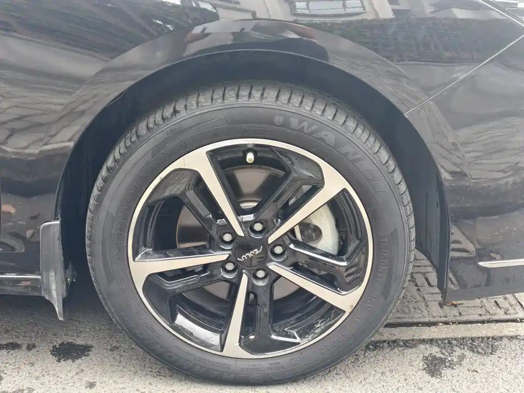 DONGFENG AEOLUS MAX 2023