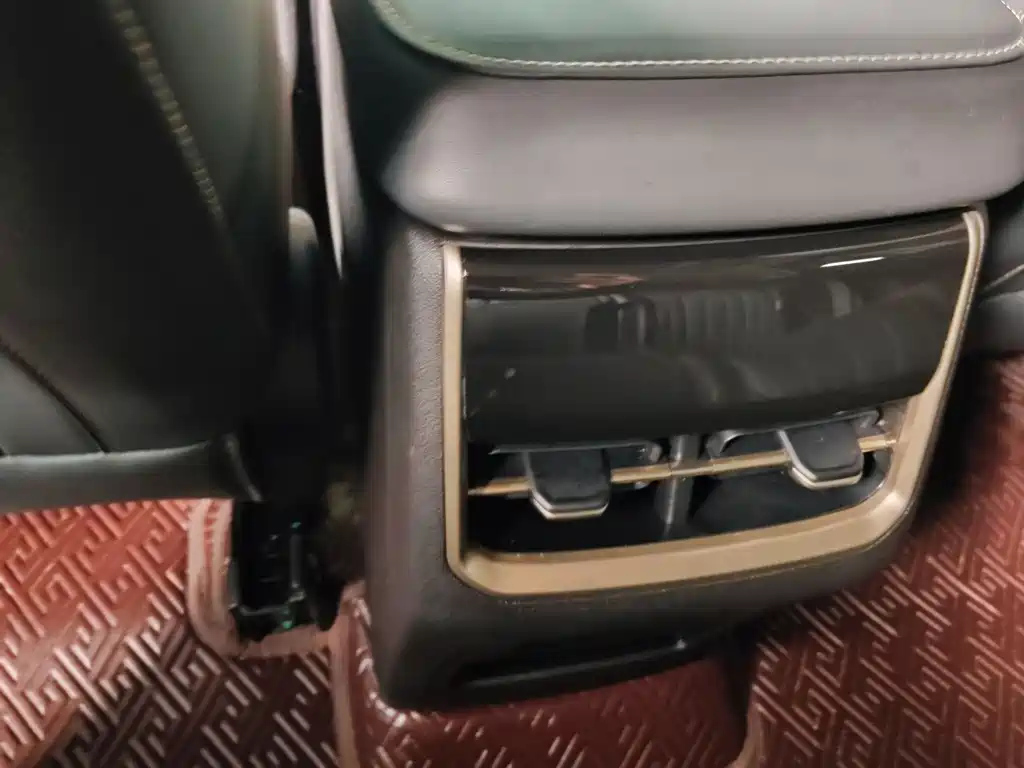 JETOUR SHANHAI L9 2024