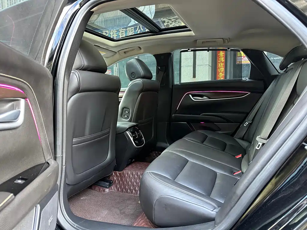 CADILLAC XTS 2018