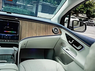 MERCEDES BENZ EQE SUV  2023 YEAR 350 4MATIC PIONEER EDITION 2023