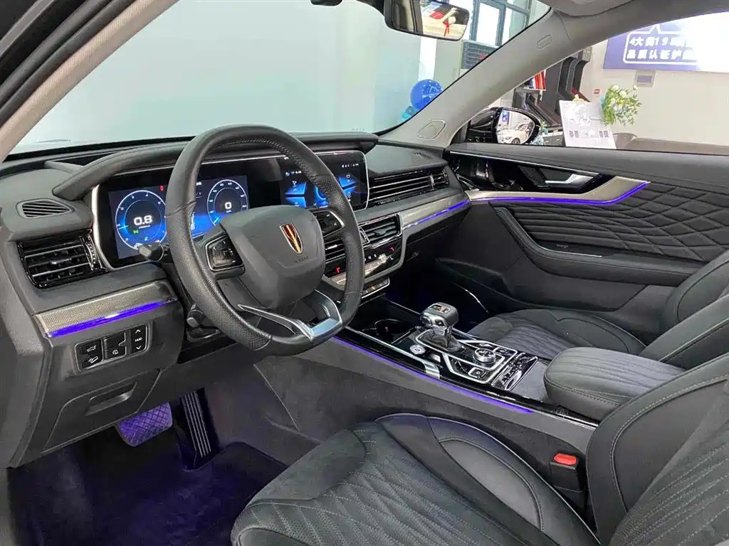 HONGQI HS5 2022
