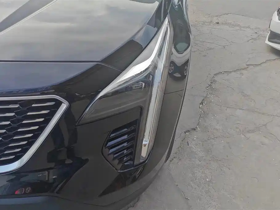 CADILLAC XT4 2020