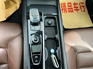 VOLVO XC60 2022 YEAR B5 4WD DELUXE EDITION 2022