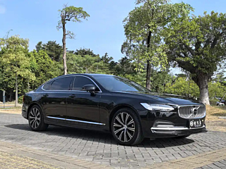 VOLVO S90 2024