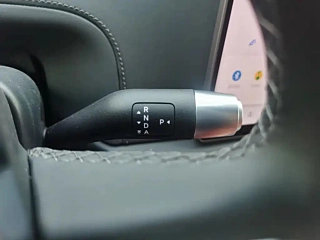 LI AUTO L6  2025 YEAR MAX INTELLIGENT  EDITION 2025