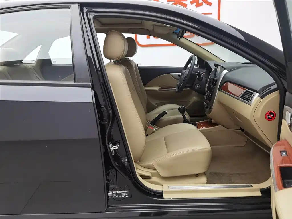 BUICK EXCELLE 2011