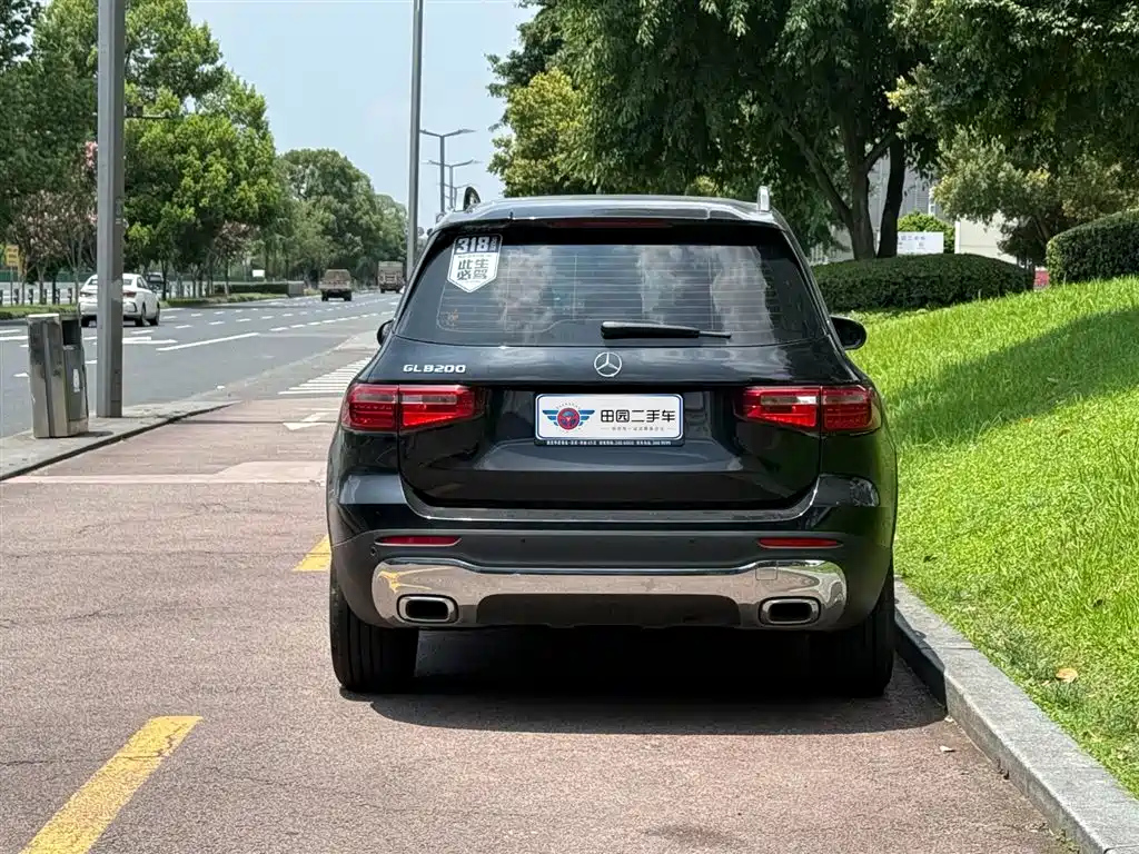 MERCEDES BENZ GLB 2021