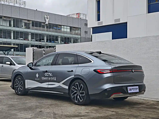 BAO JUN OTHER 2025 YEAR E-POWER 600KM DELUXE EDITION 2025