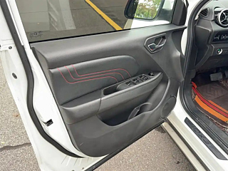 SOUEAST DX3  2018 YEAR 1.5T CVT PREMIUM 2018