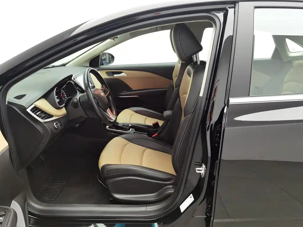 CHEVROLET CRUZE 2022