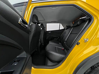 KIA VENUE  2021 YEAR 1.4L CVT YEAR 2021