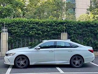 HONDA INSPIRE 2022