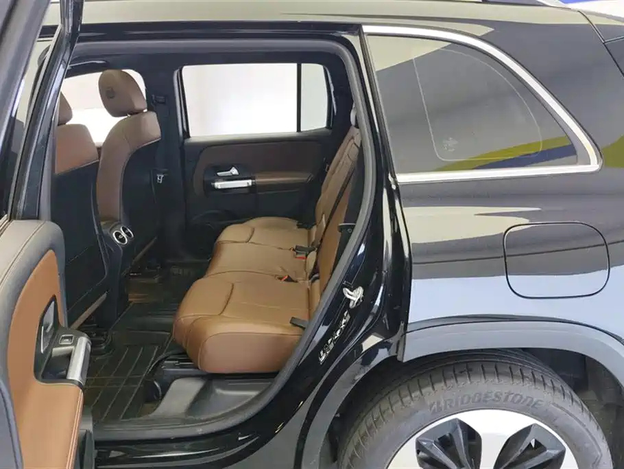 MERCEDES BENZ GLB 2022