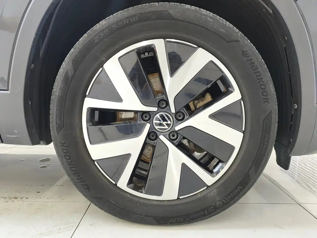 VOLKSWAGEN TAYRON 2022