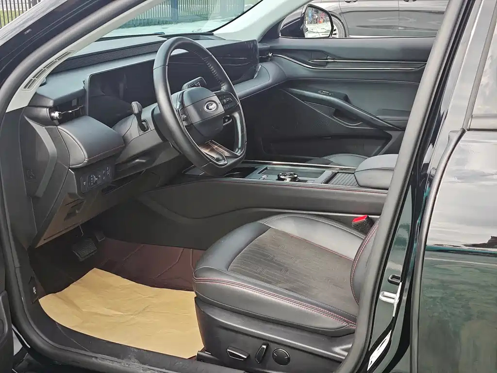 FORD MONDEO 2023