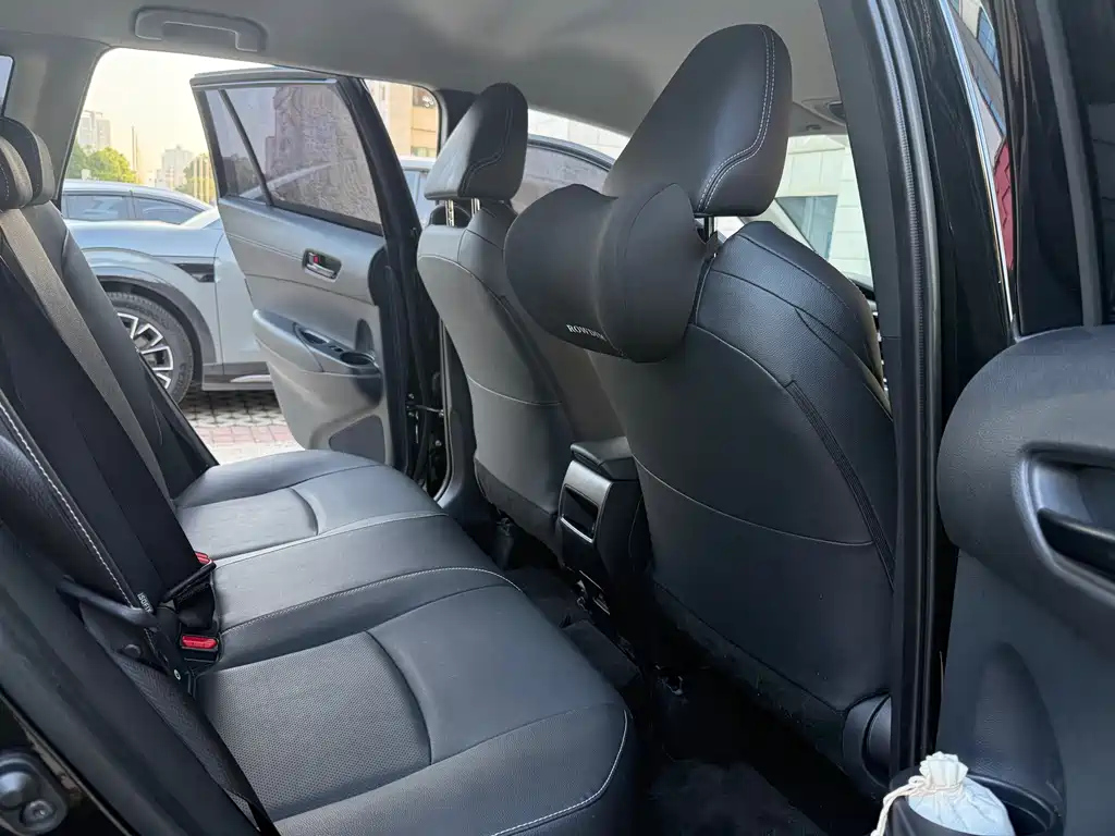 TOYOTA FRONTLANDER 2025