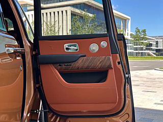 ROLLS ROYCE CULLINAN  2018 YEAR  SEATS EDITION 2018