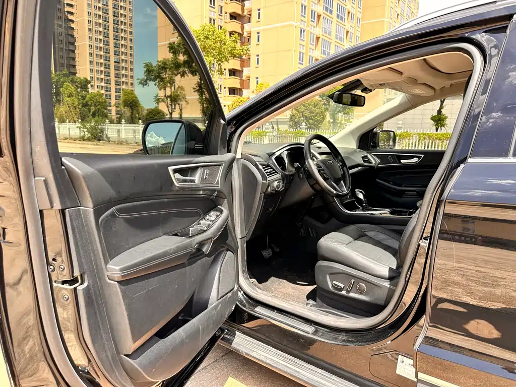 FORD EDGE 2018