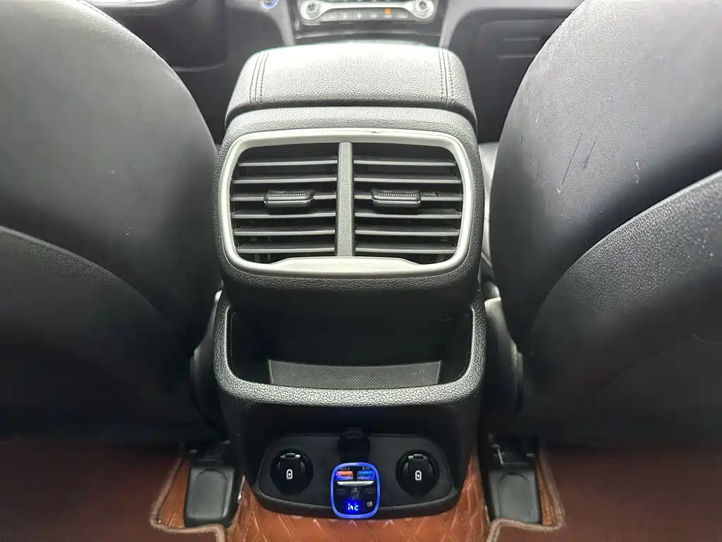 HYUNDAI SANTA FE 2020