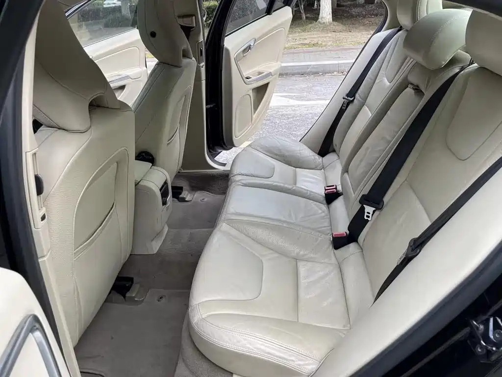 VOLVO S60 IMPORT 2012