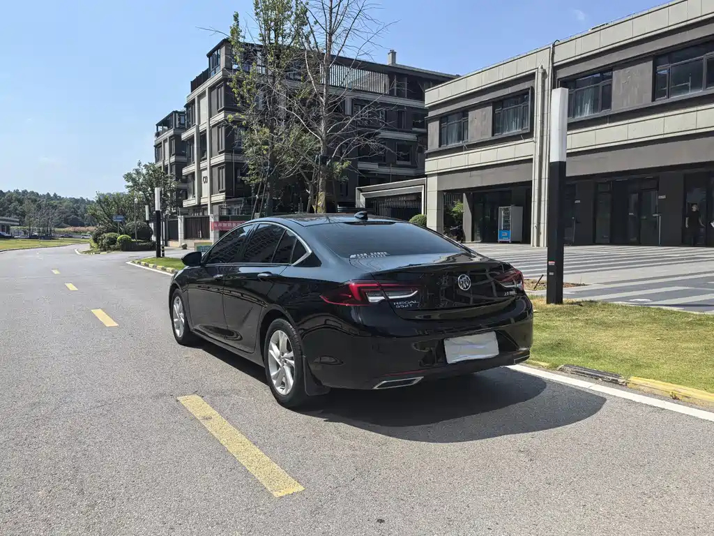 BUICK REGAL 2019